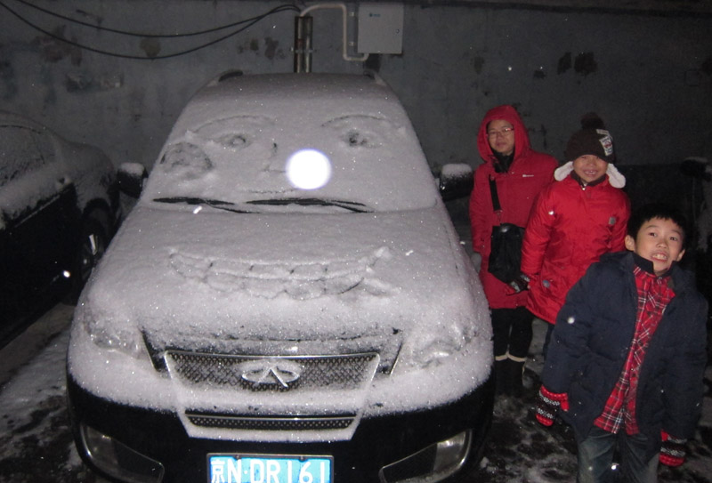 　這場雪真是北京送給我們最好的見面禮。