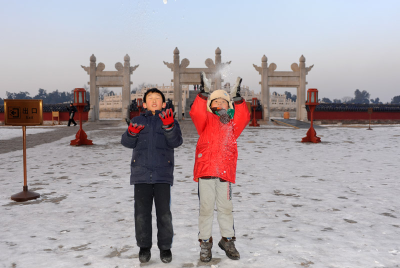 　熱烈慶祝此行成功！