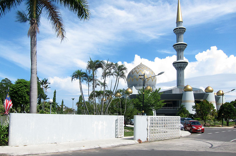 　途經附近的州立清真寺(Sabah State Mosque)。