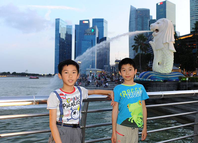 　新加坡河出口就是魚尾獅了。