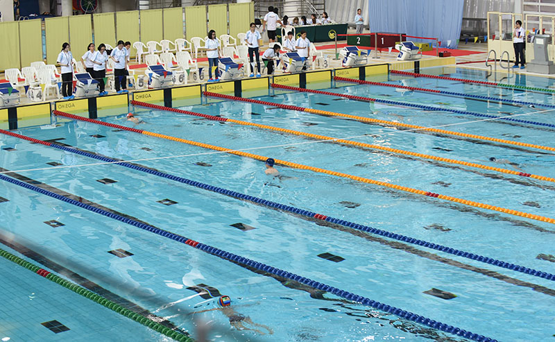 　跟著50米蛙泳，小組也是第一，總成績也是第三名。時間也比四個月前的分齡賽快了3秒。