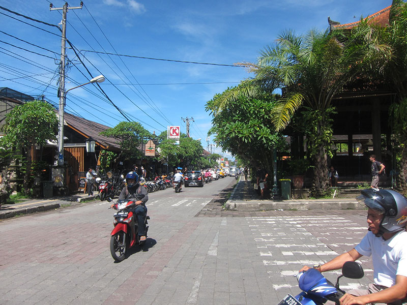 　烏布最主要的大街：Jalan Raya Ubud.