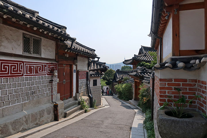 　據說附近一帶也是韓劇的熱門拍攝地點，有些追星族似來此朝聖。