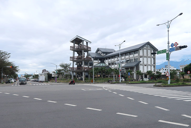 　旅館就在森林公園對面，沖個涼再完美告別。