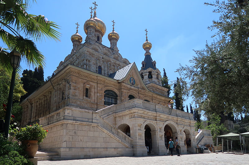 　抹大拉的瑪利亞教堂(Church of Mary Magdalene)，建於1885年，是俄國沙皇亞歷山大三世為了紀念他自己的母親而建的。這教堂跟歷史古跡似沒什麼關係，但金光閃閃的洋蔥頂教堂在橄欖山也相當搶眼，內裡林木蔥蔥，順路看一下。<br /><br />　開放時間: 週二與週四 10:00-12:00，免費。