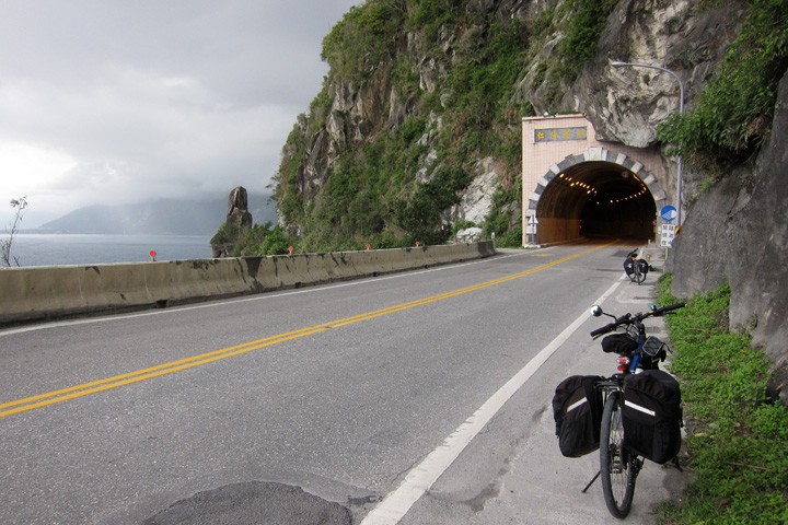　第五個隧道，仁清隧道。