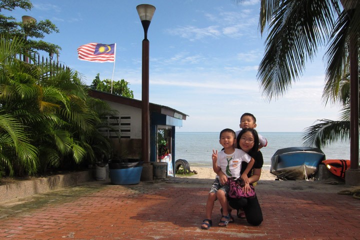 　在馬來西亞，國旗經常隨處可見。