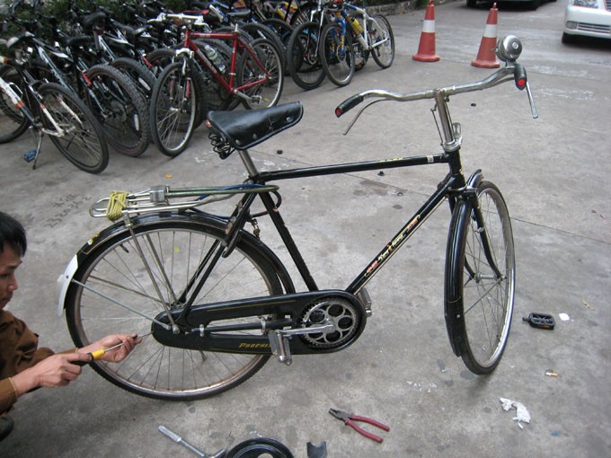 　最後為了證明唔係扮野上車，出一張醫生證明。
