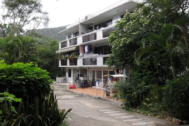 　這里的人口不算多，村民的居住條件似乎不差。
