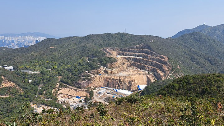 　香港少見的礦場。