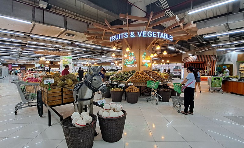 　餐後到Ayala Center Cebu購物中心行下。