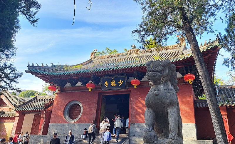 　少林寺其實和其他寺廟的形式大同小異，近年已對寺廟興趣不大了，但卻在此留連了一個小時。