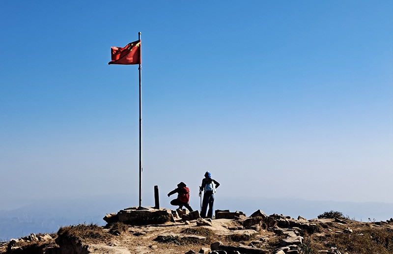 　再走一小段路，來到南太行的最高峰——十字嶺，海拔高度1736米。