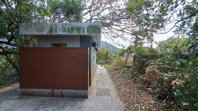 　分流村有一公廁，沿途只見這公廁。