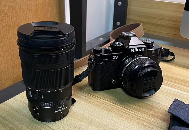 NikonZ24120.jpg