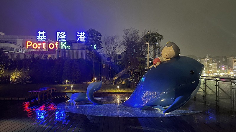 　原來這裡也是大型郵輪的停靠點。