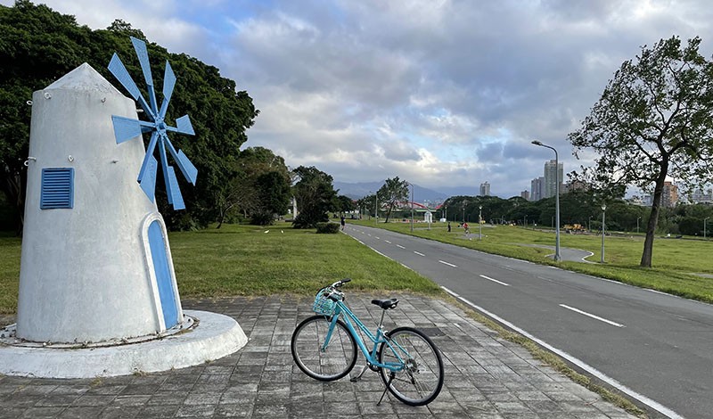 　四點左右到達古亭河濱公園。