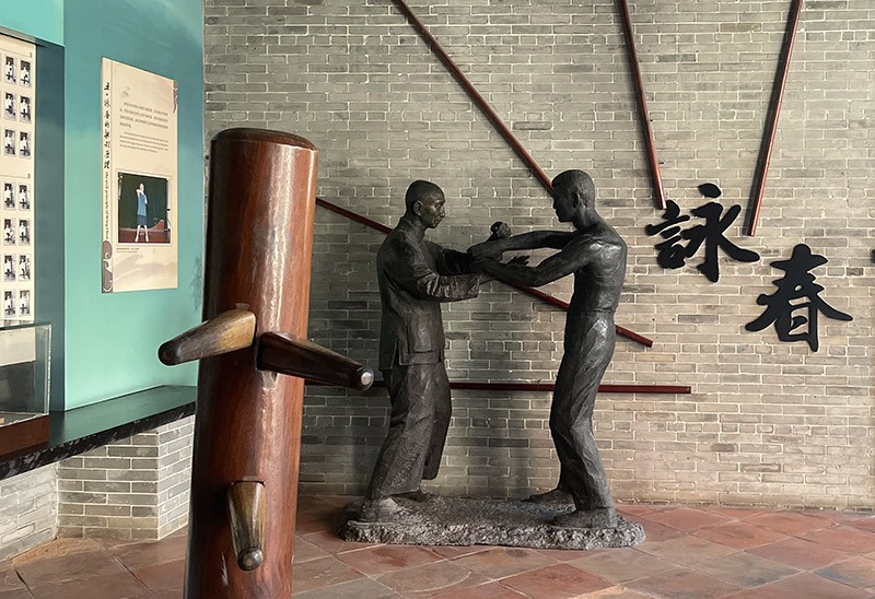 　非習武之人認識葉問可能是因為李子龍曾拜他為師及後來的眾多電影。