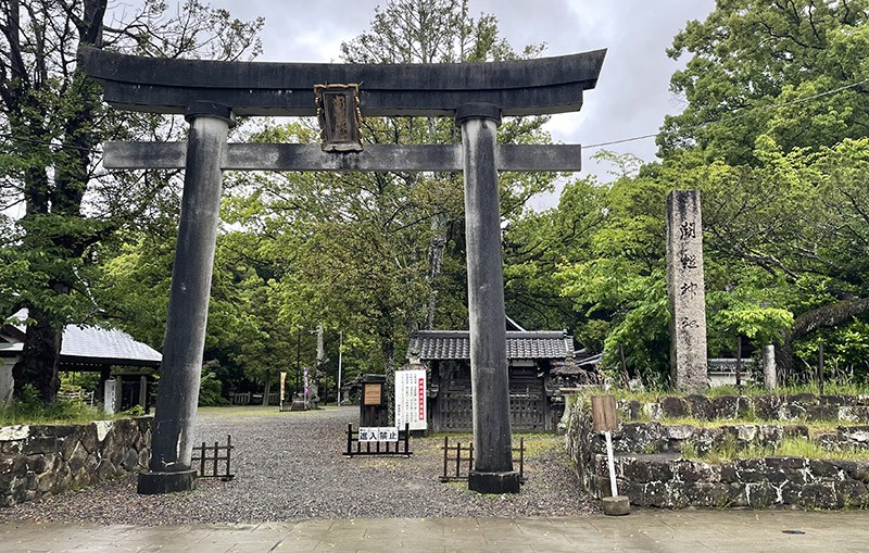 　居然有鬥雞神社。