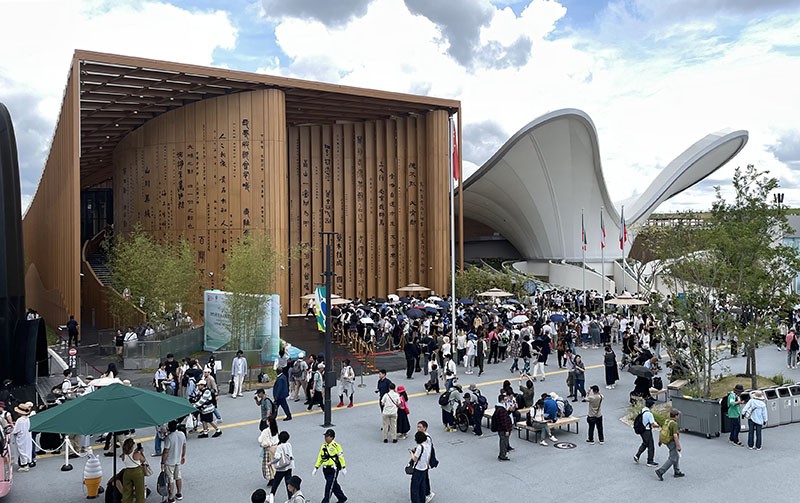 　中國館＆科威特館。