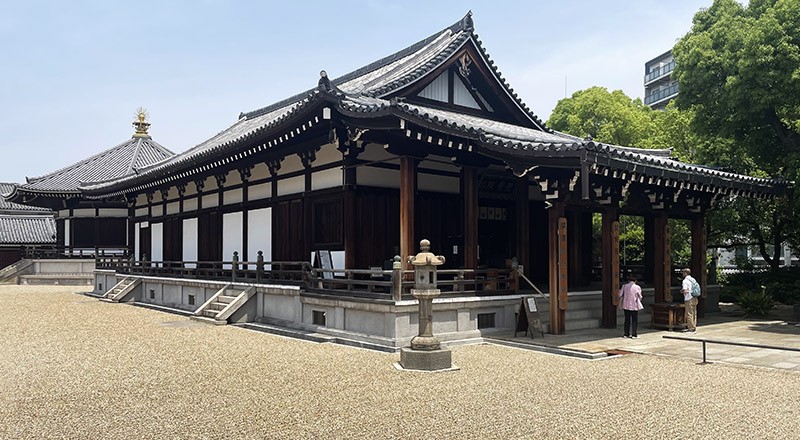 　四天王寺佔地挺大，周圍還有不少小神社、神蹟等。