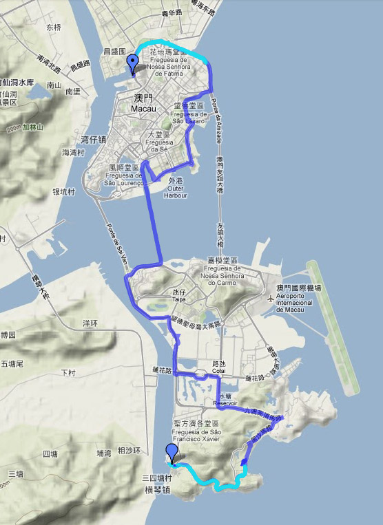 　去到黑沙巴士站，一看紀錄，知5小時內跑全馬該是沒希望了。20.38km，跑了約其中的18K，2：29：00，到了黑沙，除了體力有些累外，右大腿前方最上方的肌肉比較痛，估計是有些肌肉發炎，這是最近幾次操練常出現的問題。<br /><br />　奇怪的是上次由筷子基到黑沙的21.36km，這次距離該遠了五六百米，但到黑沙的距離反而少了，這該是上次GPS有誤，之前進了室內沒GPS訊號飄移的誤差，而這次進警局加水專門暫停了GPS訊號，應以這次為準。