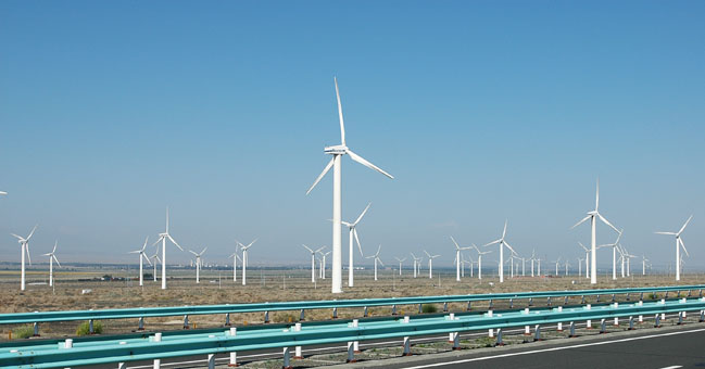 　達阪城風力發電站----世界第三、亞洲最大的風力發電站。
